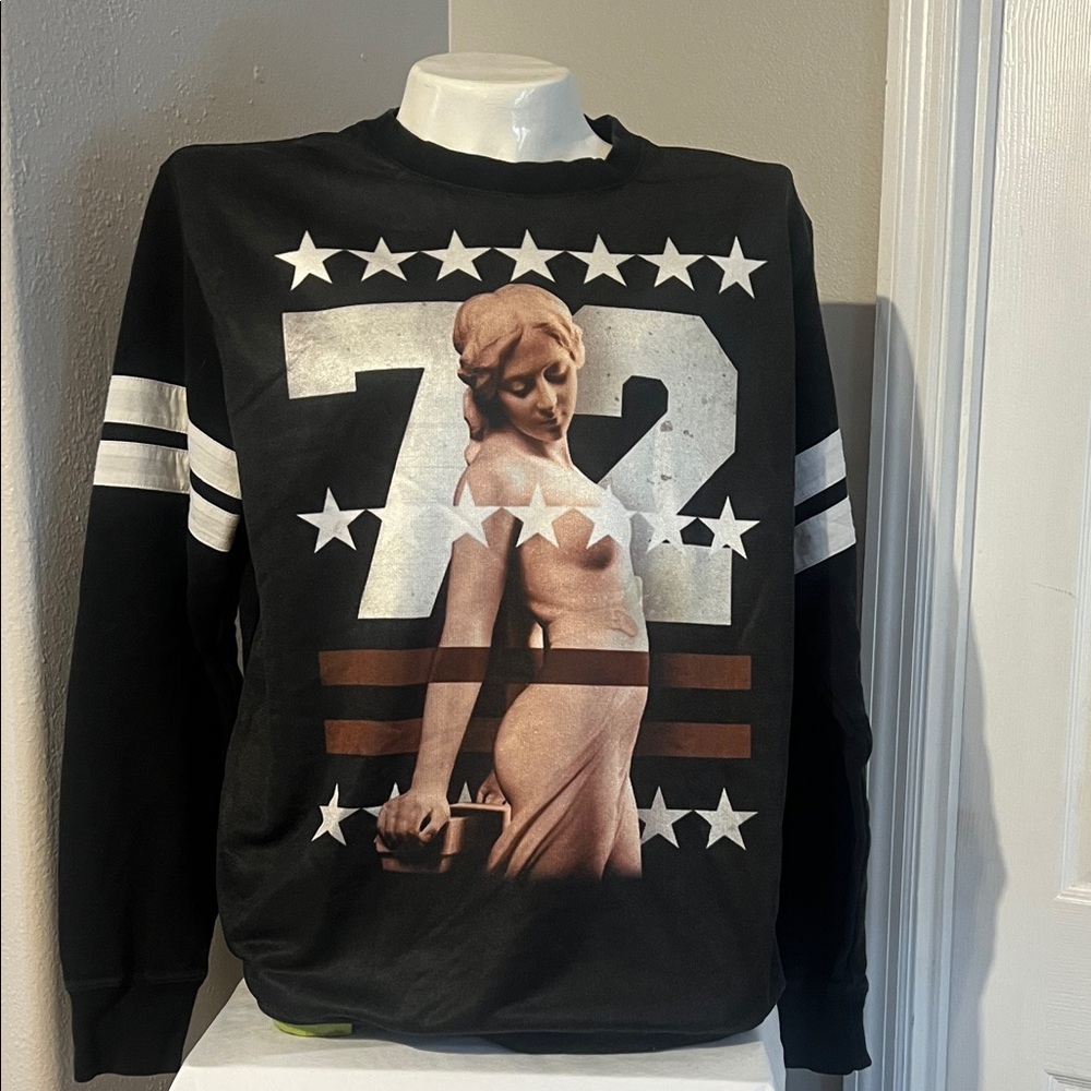 Black Graphic Crewneck Sweater